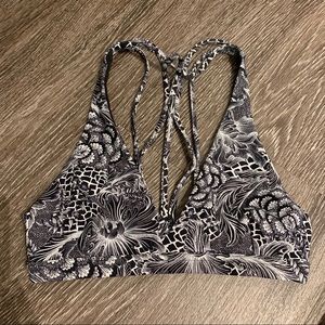 LULULEMON Raise the Barre Bra SIZE 2